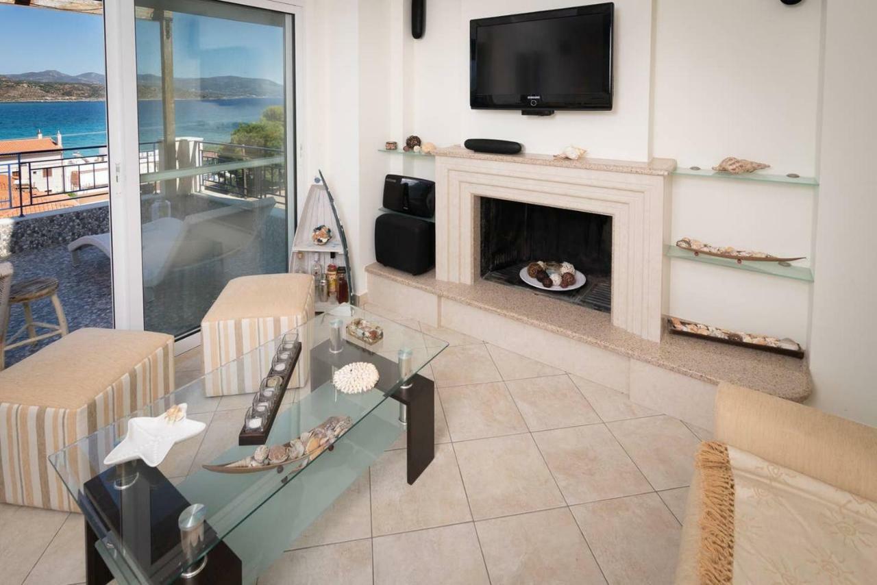 Seaview Flat Steps To The Beach Karavostasi  외부 사진
